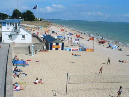 Kerlan 5 Panzió Béganne Kültér fotó